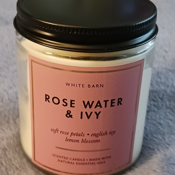 NEW | BATH and BODY WORKS SINGLE WICK CANDLE - Picture 2 of 7